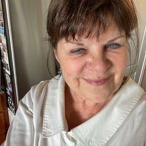 Meet your Posher, Sheresa